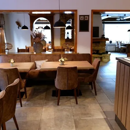 Hotel-pension Zum Paradies Готель 2*