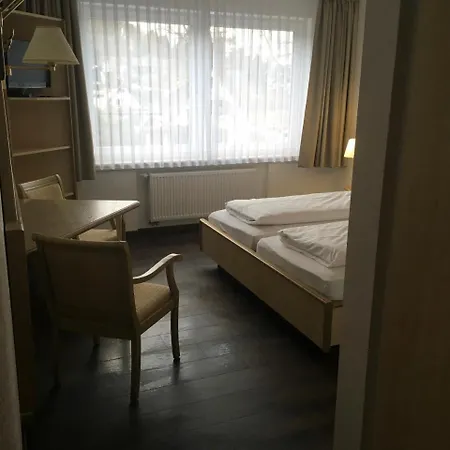 Hotel-pension Zum Paradies 2* Віллінген