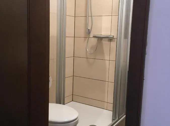 호텔 Hotel-pension Zum Paradies