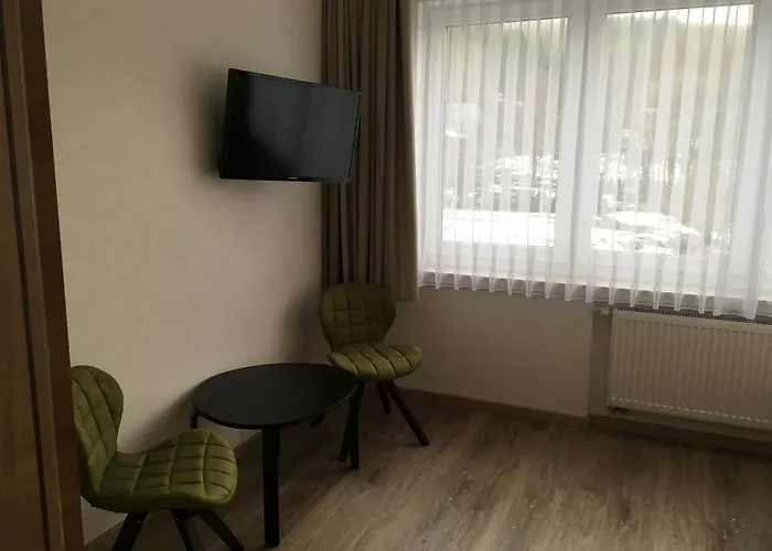 Hotel-pension Zum Paradies 호텔 2*