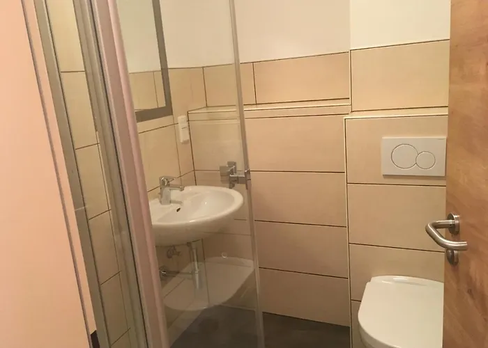 Hotel-pension Zum Paradies 빌링겐